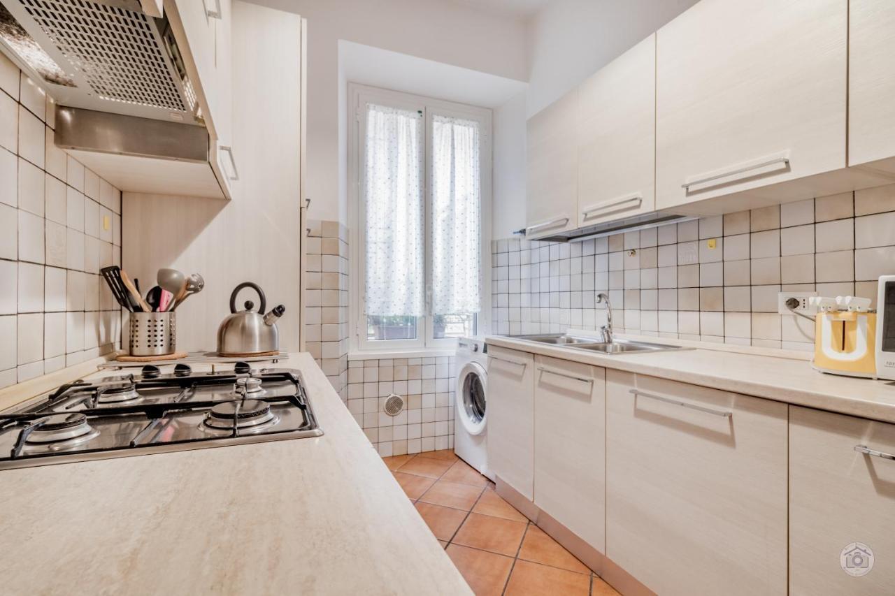 Athena'S Apartment Рим Екстериор снимка